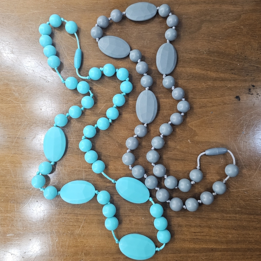 2 Set Bundle - Nubby Blue and Gray Teething Necklace's